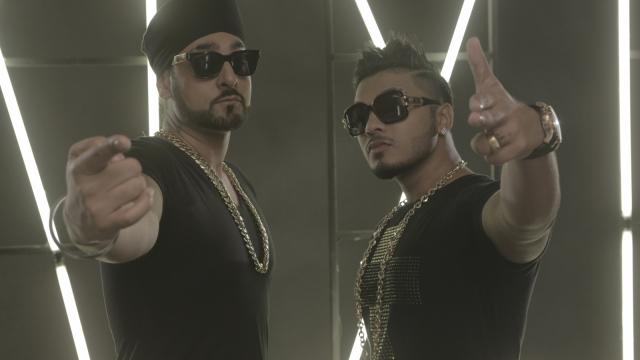 Photo of Raftaar & Manj Musik – Swag Mera Desi (Full Video)